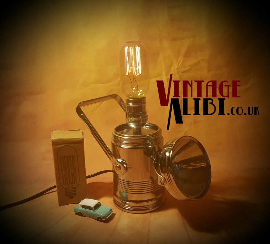 Vintage Alibi Sold Archive.