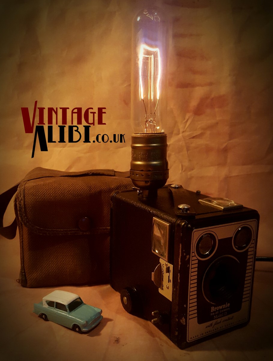 Vintage Alibi Sold Archive.