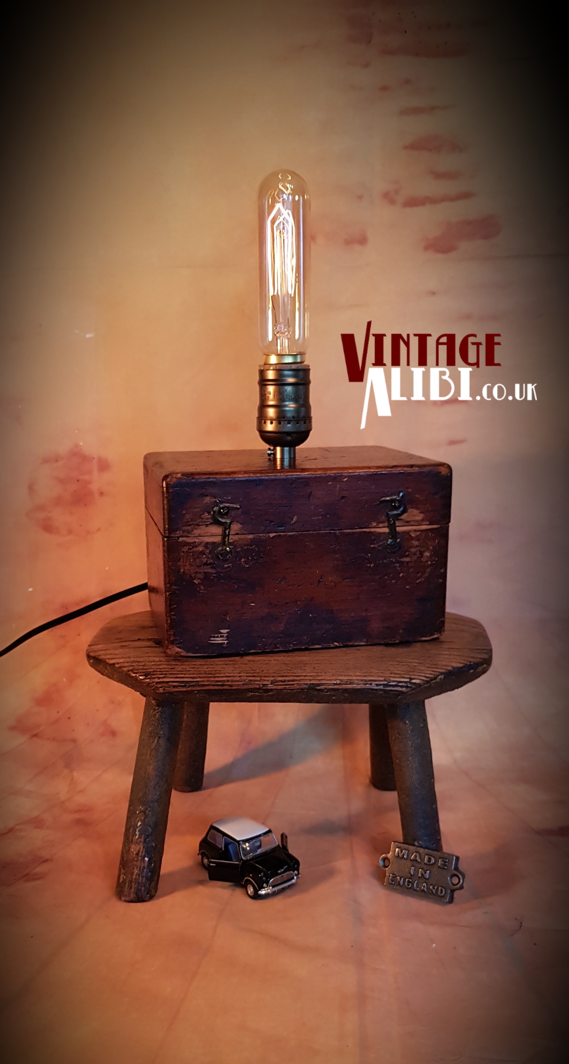 Vintage Alibi Sold Archive