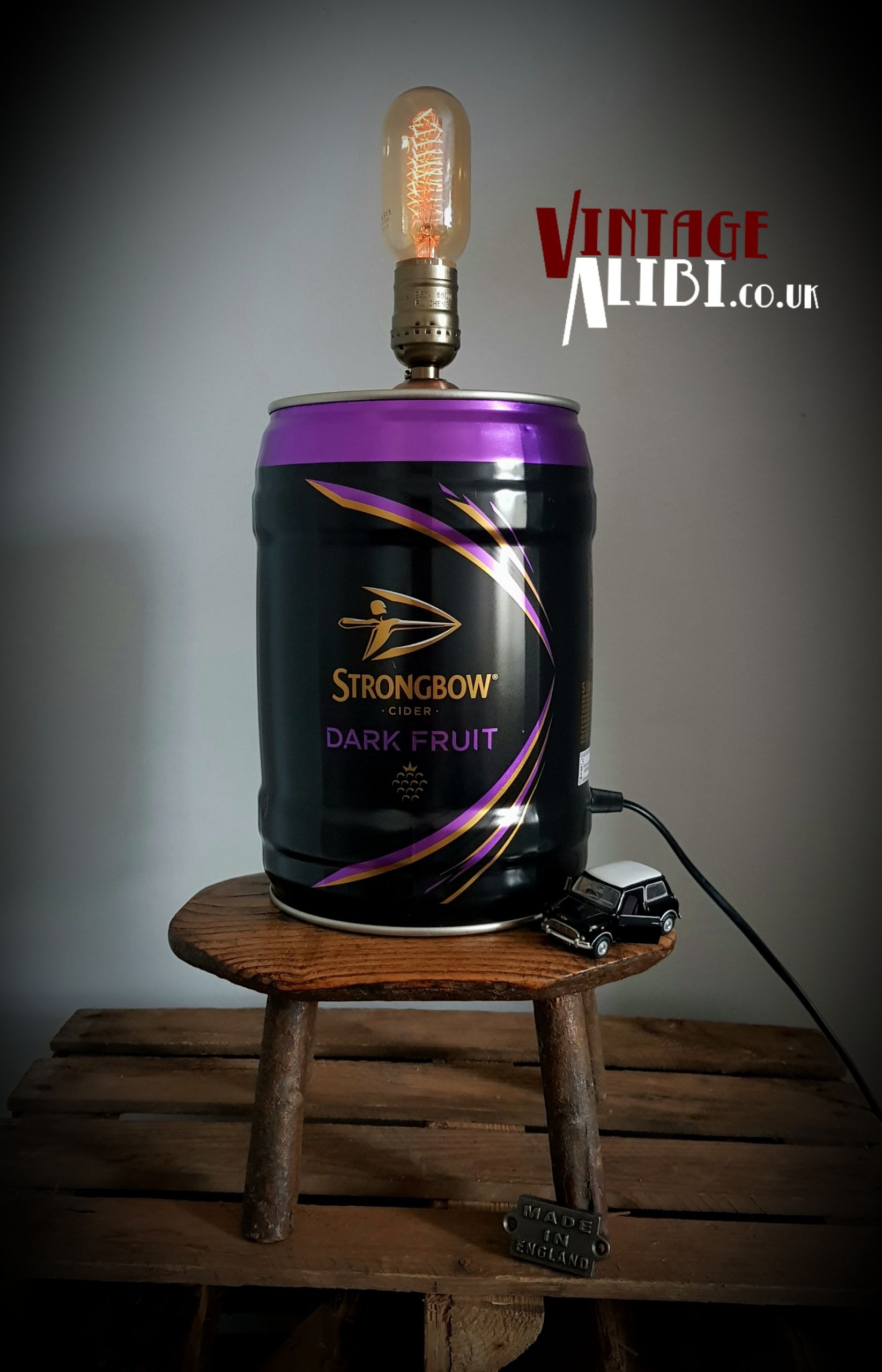 Vintage Alibi Sold Archive