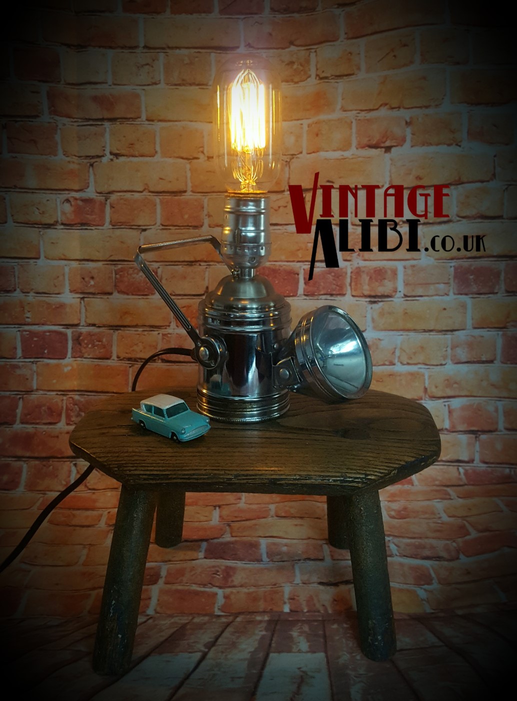 Vintage Alibi Sold Archive