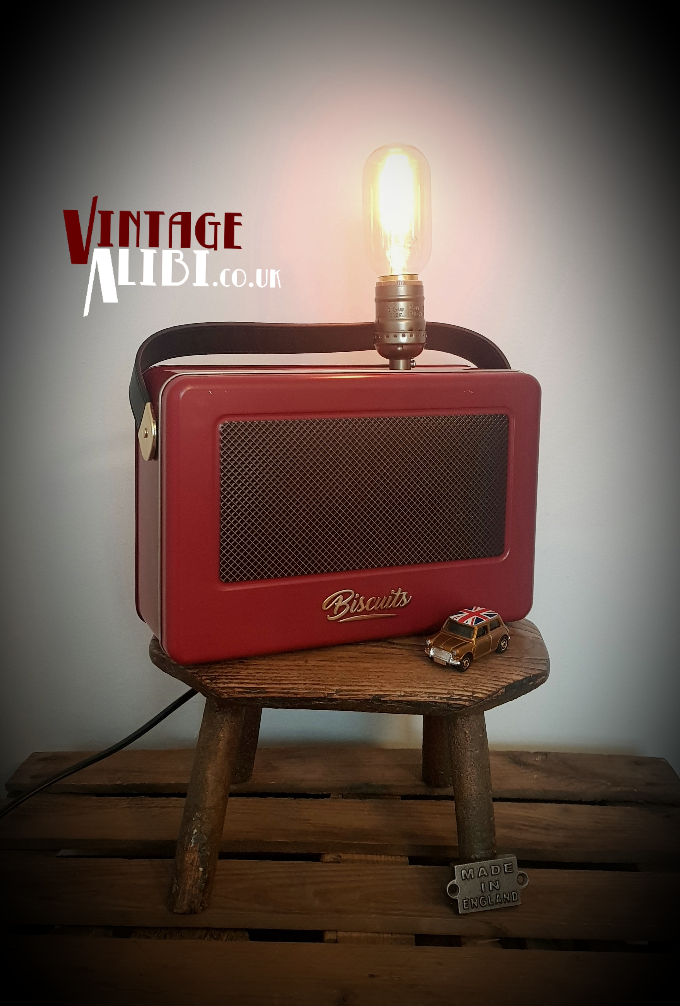 Vintage Alibi Sold Archive