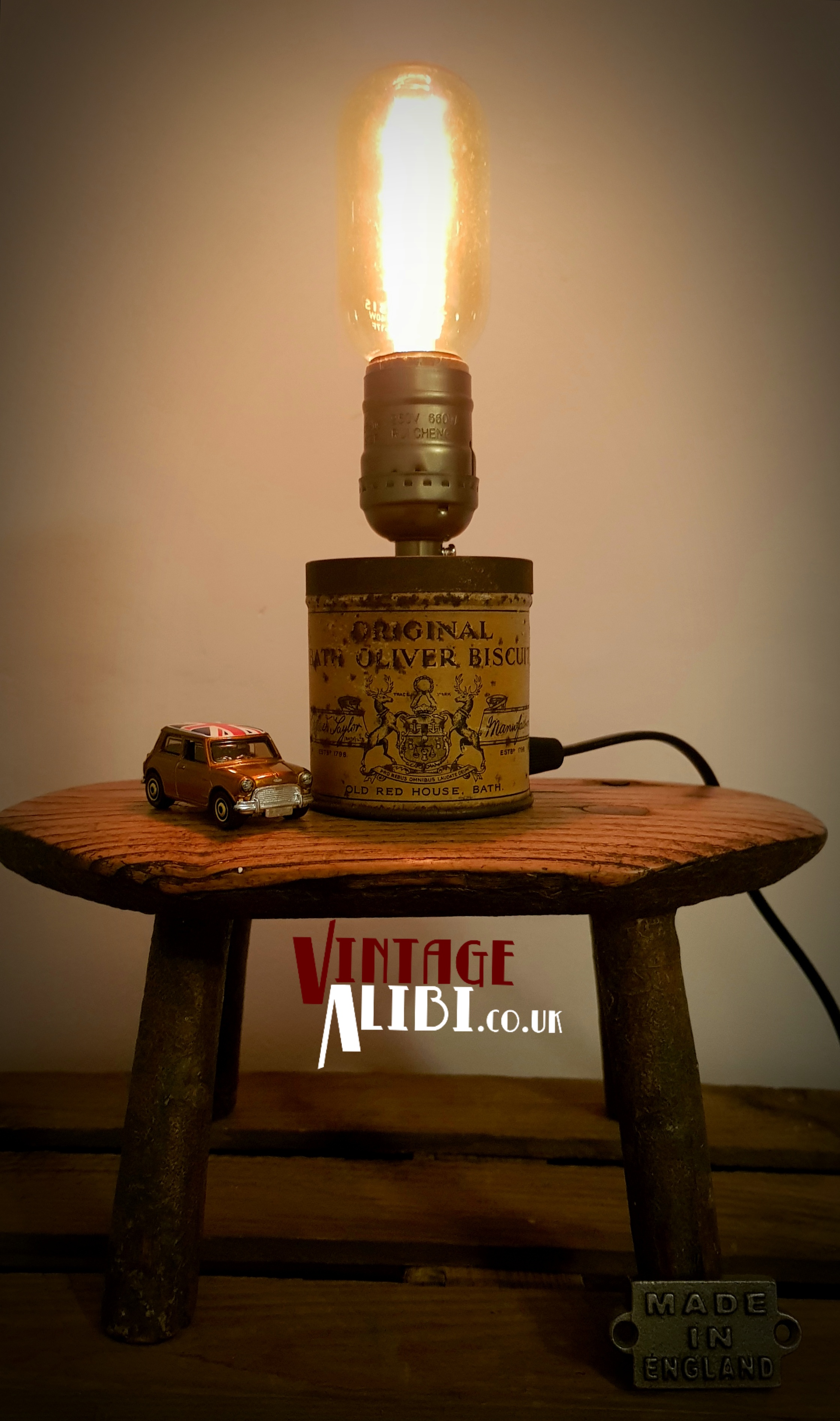 Vintage Alibi Sold Archive