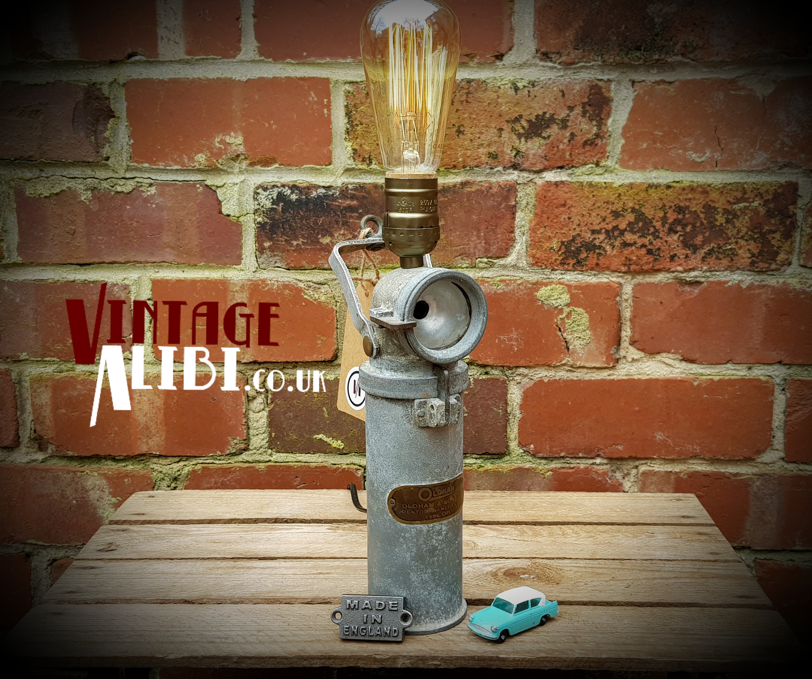 Vintage Alibi Sold Archive