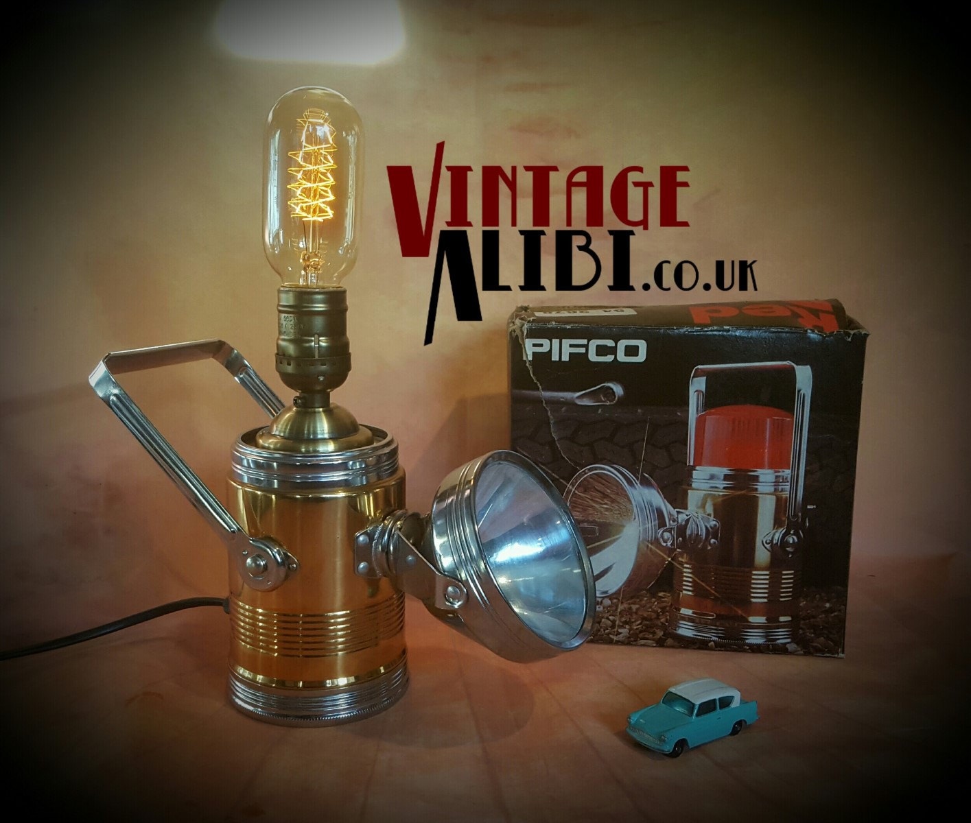 Vintage Alibi Sold Archive.